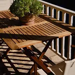 Yioka House ميكروس جيالوس