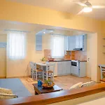 Apartment Yioka House *