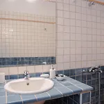 Yioka House Mikros Gialos